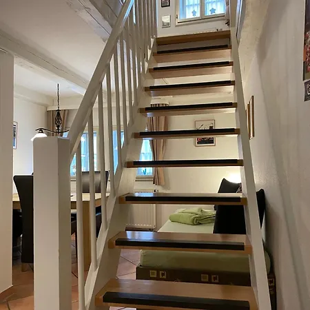 Apartment No6 *